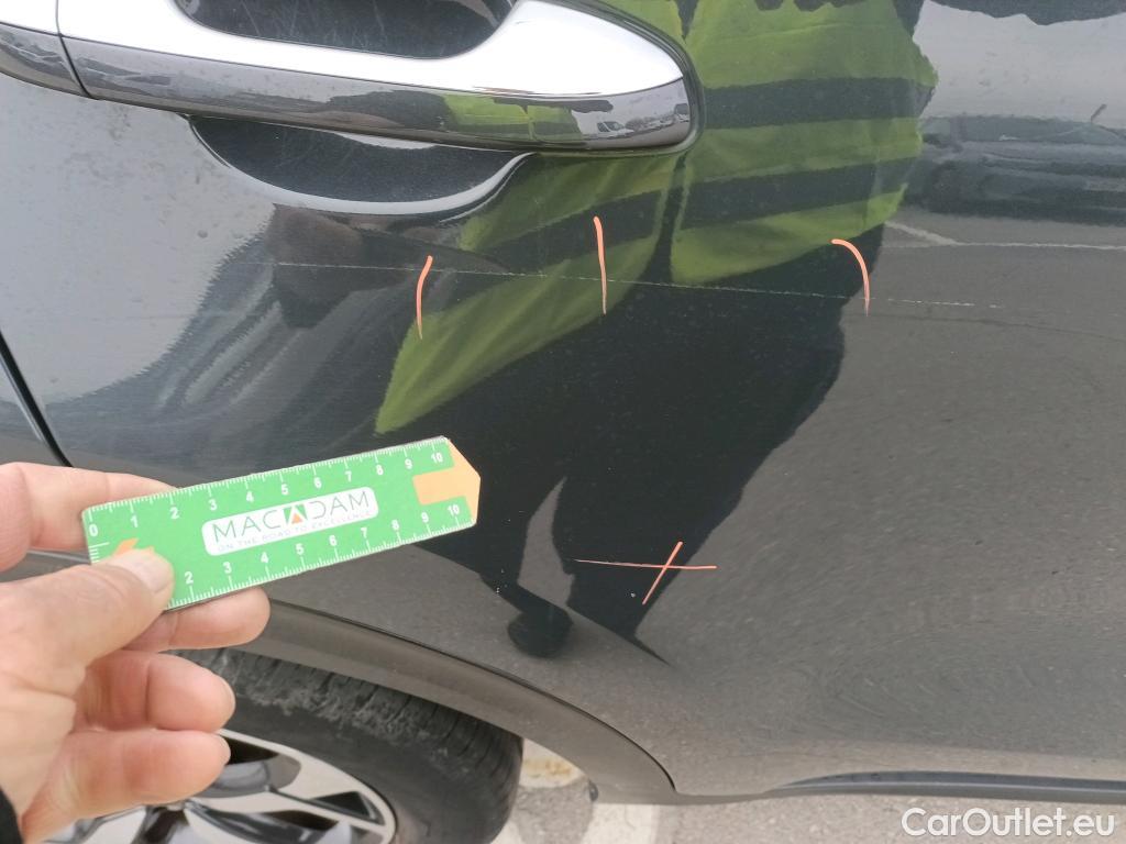  KIA  Sportage KIA  1.6MHEV Drive 100kW(136CV) 4x2(Crist Tintados) #12