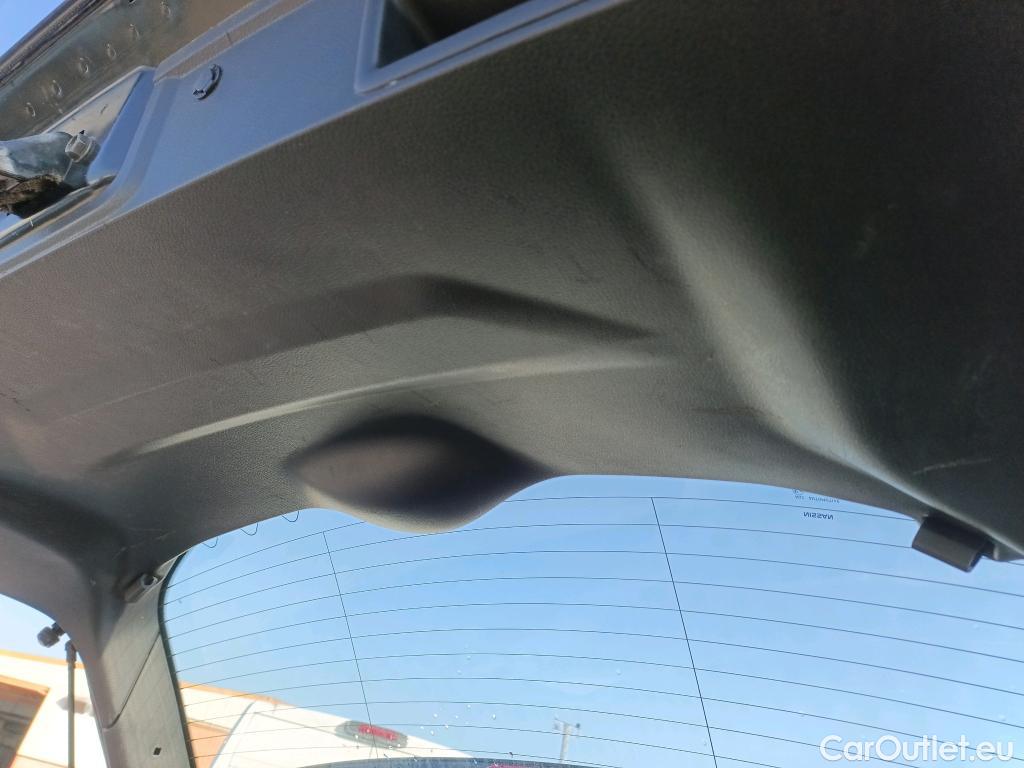  Nissan  Qashqai NISSAN  / 2017 / 5P / todoterreno DIG-T 103 kW (140 CV) E6D ACENTA #37