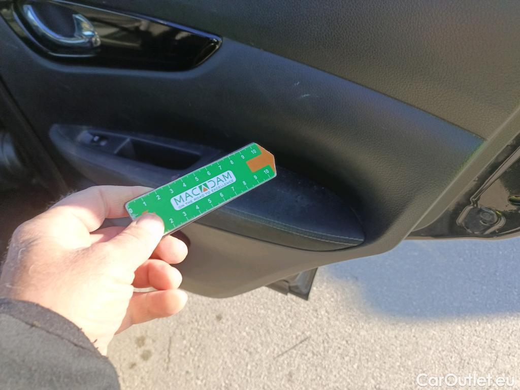  Nissan  Qashqai NISSAN  / 2017 / 5P / todoterreno DIG-T 103 kW (140 CV) E6D ACENTA #33