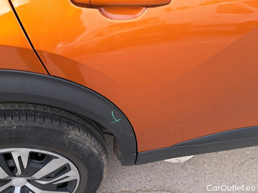  Peugeot  2008 PEUGEOT  / 2019 / 5P / todoterreno Active BlueHDI 81kW (110CV) #27