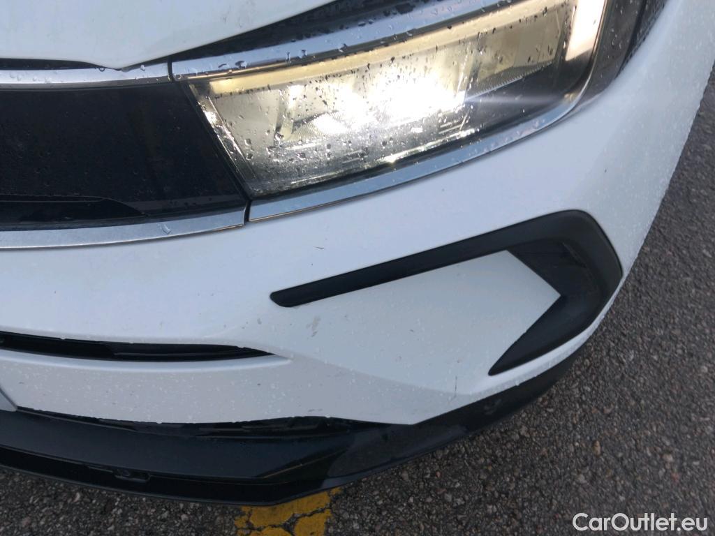  Opel   Grandland X OPEL Grandland / 2021 / 5P / todoterreno 1.5 CDTi Business Edition Auto #14