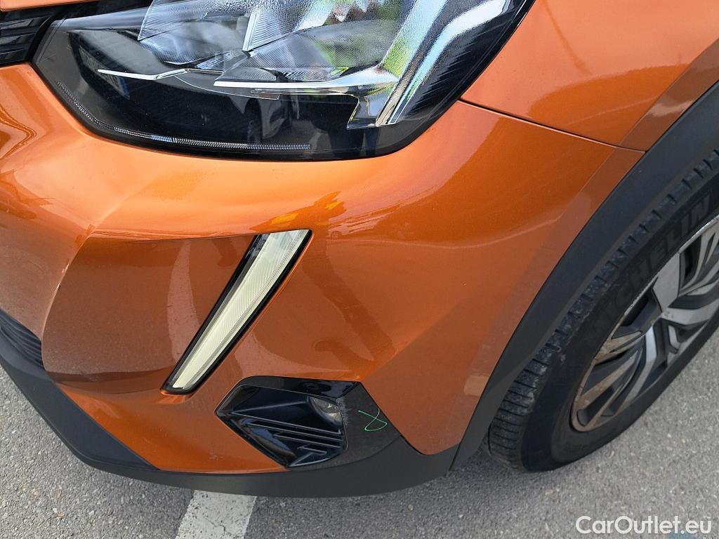  Peugeot  2008 PEUGEOT  / 2019 / 5P / todoterreno Active BlueHDI 81kW (110CV) #25