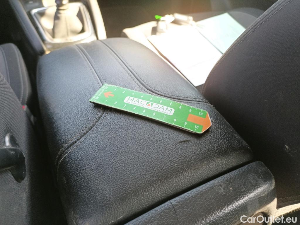  Nissan  Qashqai NISSAN  / 2017 / 5P / todoterreno dCi 85 kW (115 CV) E6D ACENTA #15