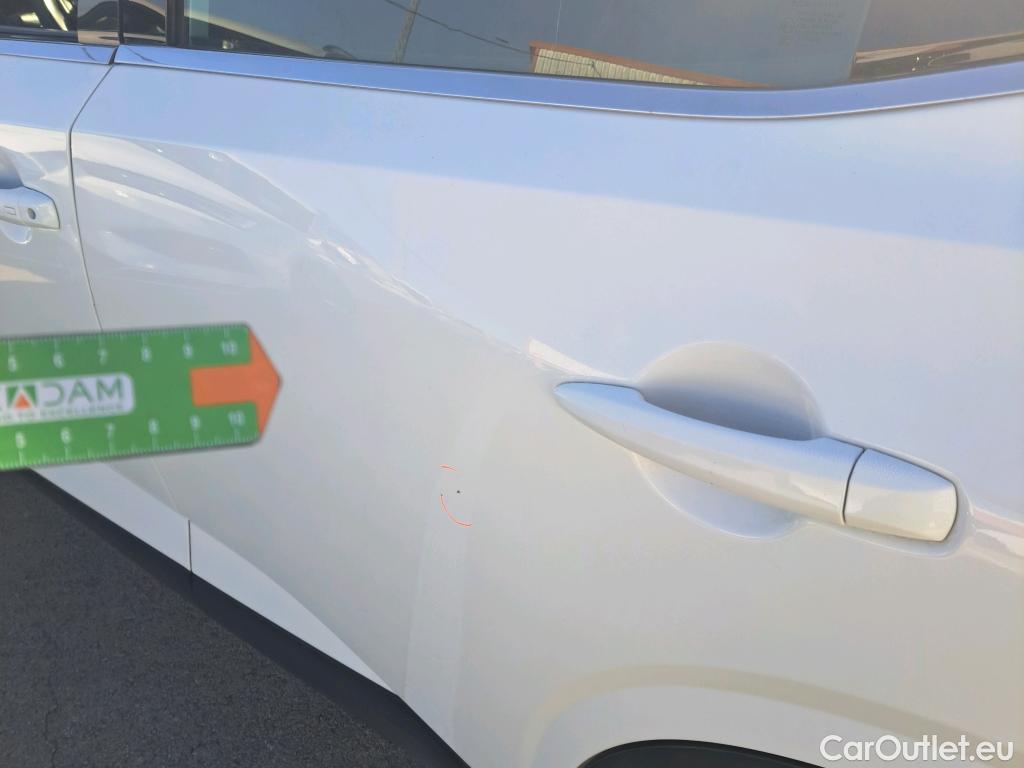  Nissan  Qashqai NISSAN  / 2021 / 5P / todoterreno DIG-T 103kW (140CV) mHEV 4x2 Acenta #25