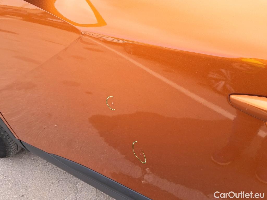  Peugeot  2008 PEUGEOT  / 2019 / 5P / todoterreno Active BlueHDI 81kW (110CV) #5