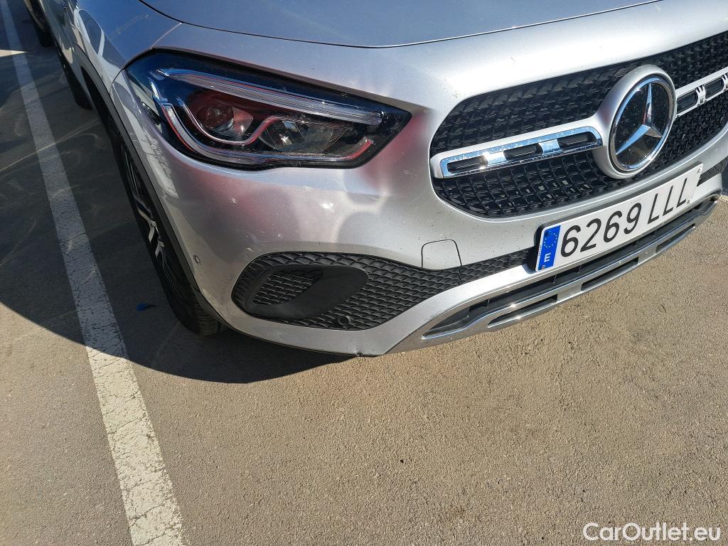  Mercedes  GLA MERCEDES-BENZ  / 2020 / 5P / todoterreno  250 e #3