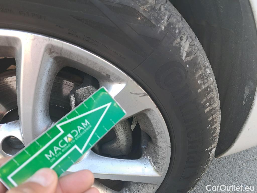  Opel  Corsa OPEL  1.2T XHL 74kW (100CV) Elegance #17