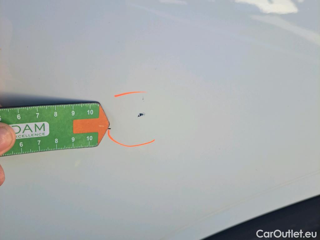  Nissan  Qashqai NISSAN  / 2021 / 5P / todoterreno DIG-T 103kW (140CV) mHEV 4x2 Acenta #26