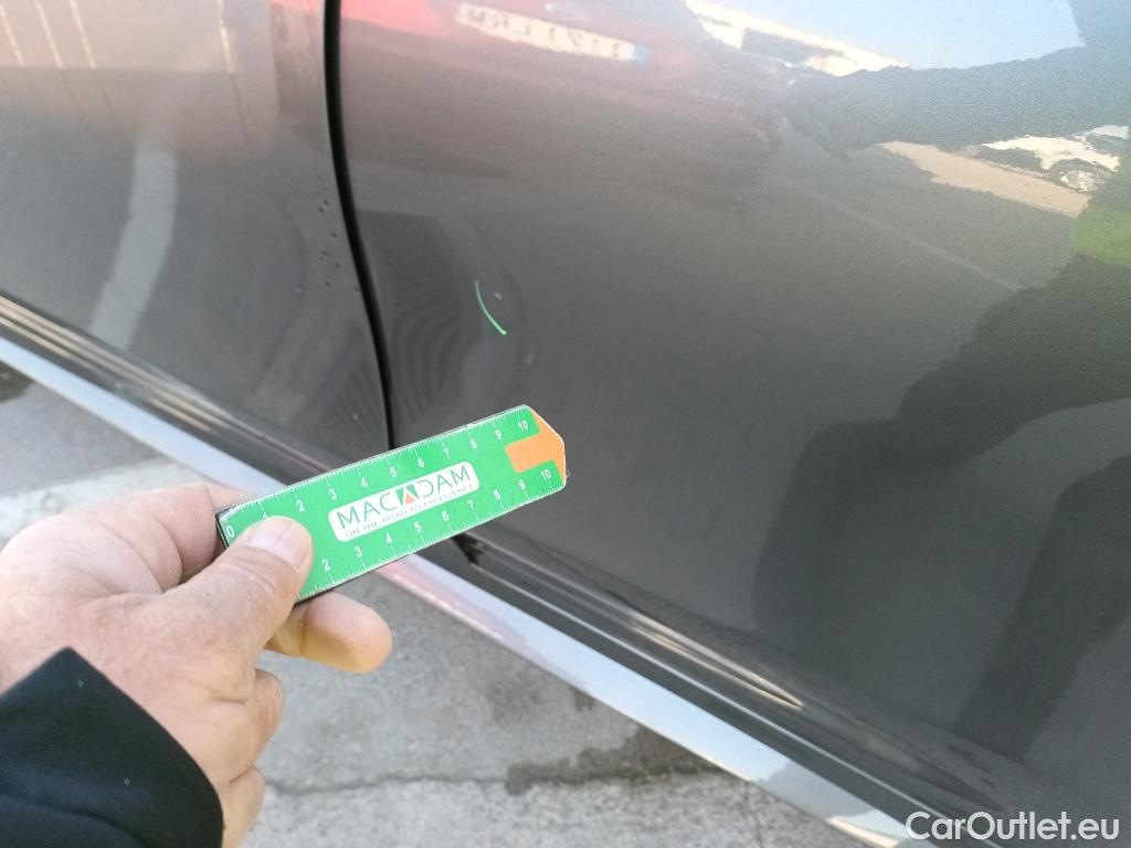  Mercedes  G-Klasee MERCEDES-BENZ GLE / 2018 / 5P / todoterreno GLE 350 d 4MATIC #29