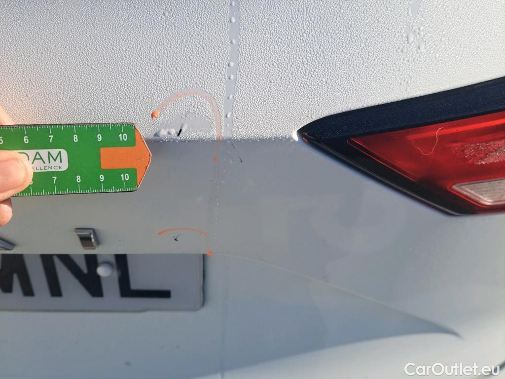  Nissan  Qashqai NISSAN  / 2021 / 5P / todoterreno DIG-T 103kW (140CV) mHEV 4x2 Acenta #33