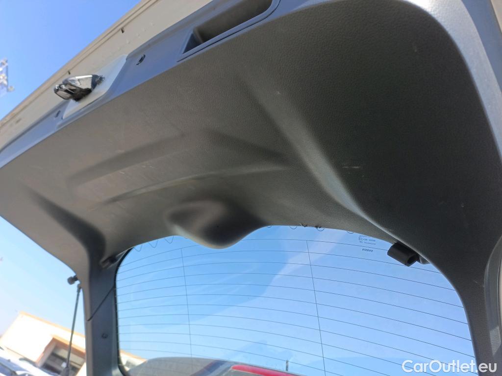  Nissan  Qashqai NISSAN  / 2017 / 5P / todoterreno dCi 85 kW (115 CV) E6D ACENTA #13