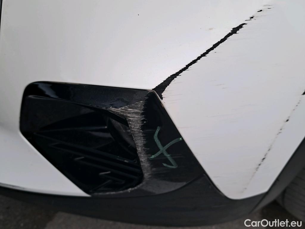  Peugeot  2008 PEUGEOT  / 2019 / 5P / todoterreno Allure BlueHDI 100 S&S BVM6 (AC) #25