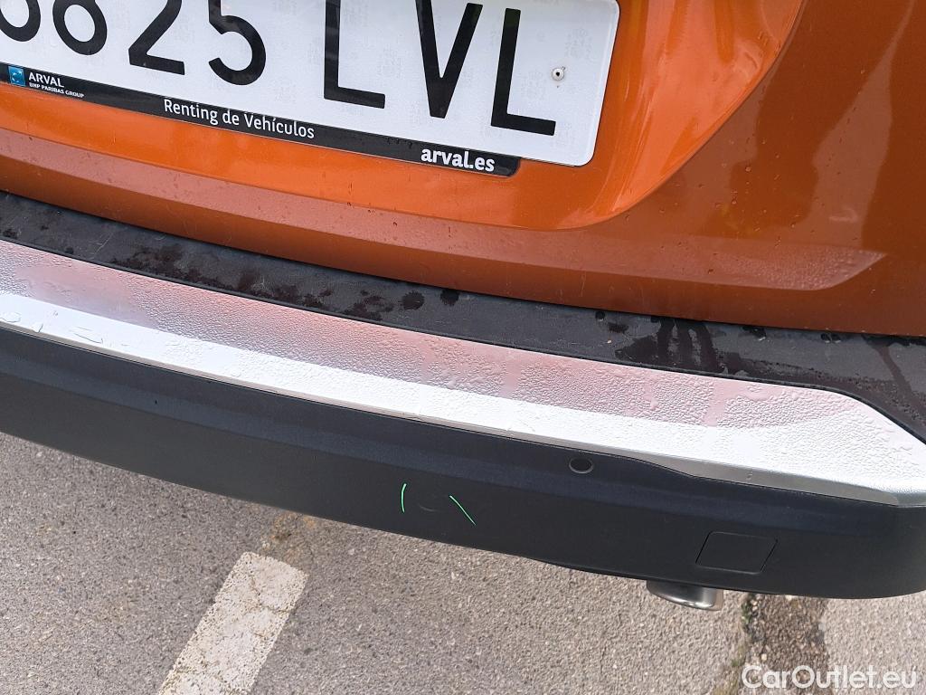  Peugeot  2008 PEUGEOT  / 2019 / 5P / todoterreno Active BlueHDI 81kW (110CV) #9