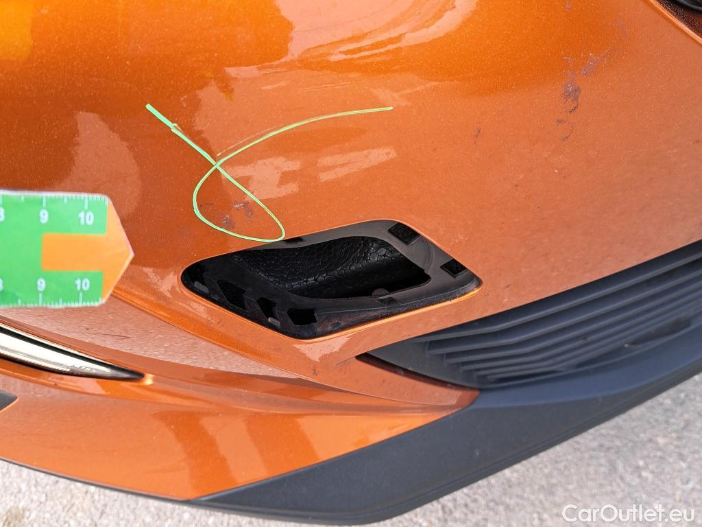  Peugeot  2008 PEUGEOT  / 2019 / 5P / todoterreno Active BlueHDI 81kW (110CV) #16