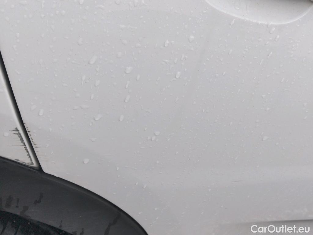  Opel   Grandland X OPEL Grandland / 2021 / 5P / todoterreno 1.5 CDTi Business Edition Auto #8