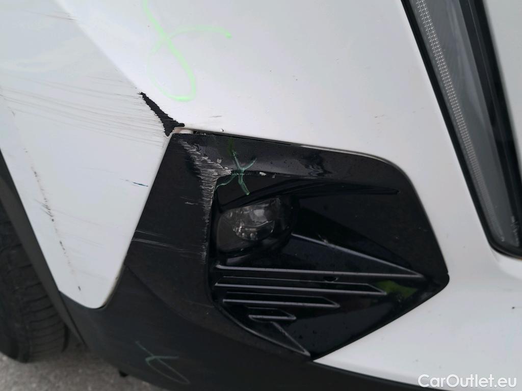  Peugeot  2008 PEUGEOT  / 2019 / 5P / todoterreno Allure BlueHDI 100 S&S BVM6 (AC) #11