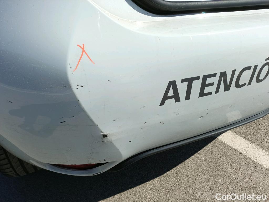  Renault  Zoe RENAULT  / 2013 / 5P / berlina con portón Life 40 R90 (CX) #12