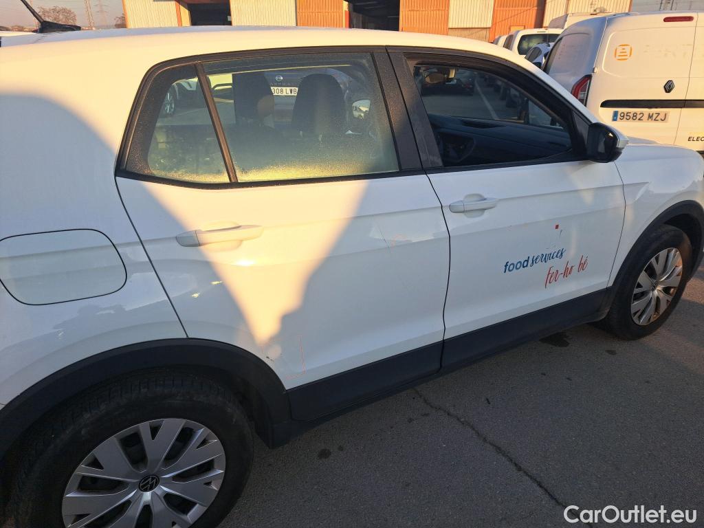  Volkswagen  T-CROSS VOLKSWAGEN  / 2018 / 5P / todoterreno Edition 1.0 TSI 70kW (95CV) #4