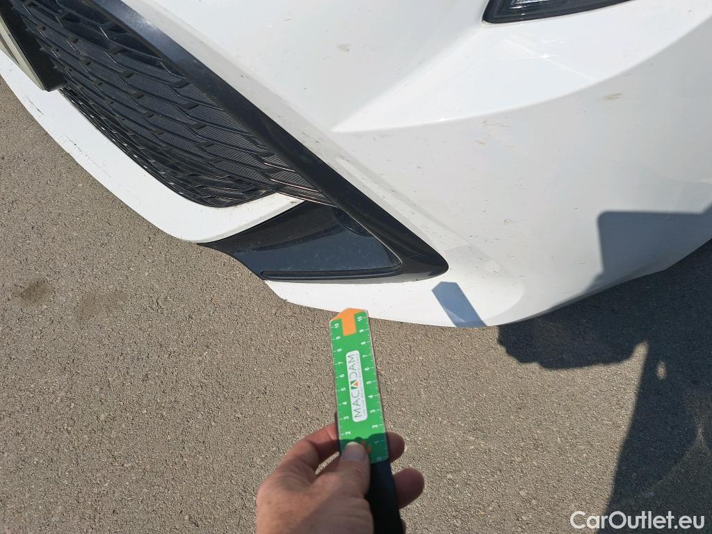  Toyota  Corolla TOYOTA  / 2019 / 5P / familiar 2.0 180H STYLE E-CVT TOURING SPORT #17