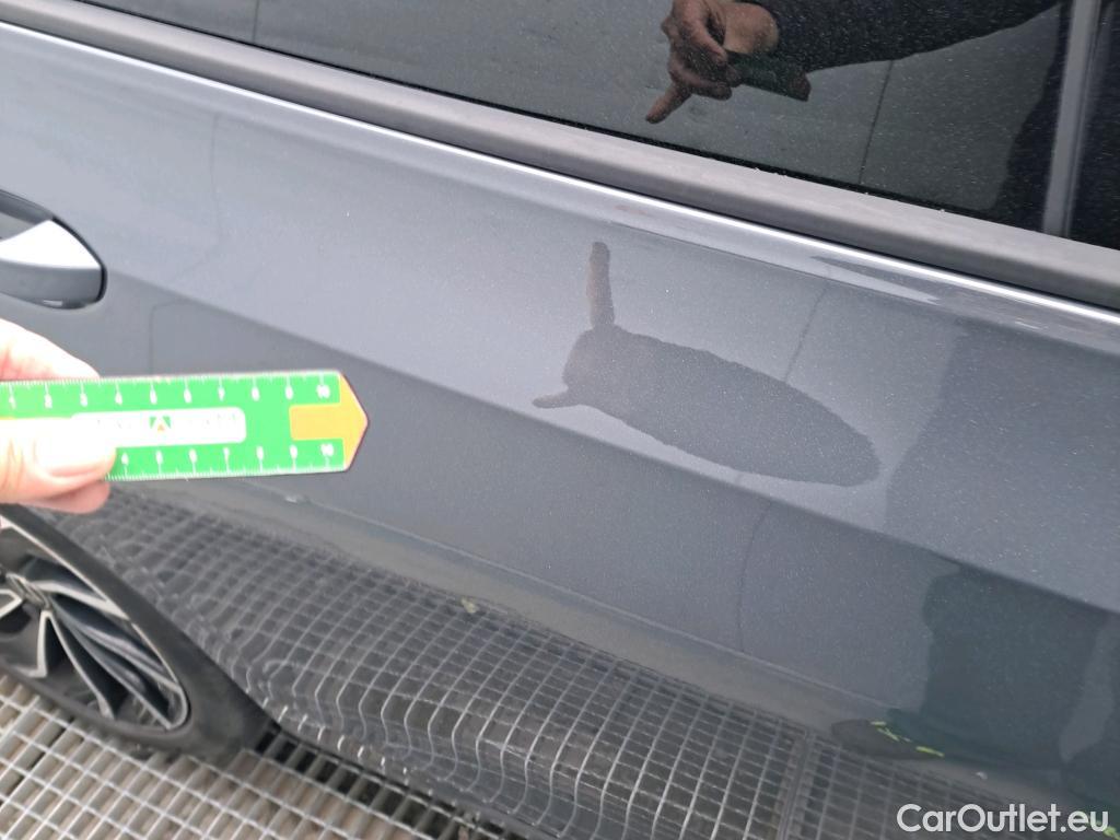  Volkswagen  Golf  VOLKSWAGEN / 2020 / 5P / berlina con portón Life 1.5 TSI 110kW (150CV) #19