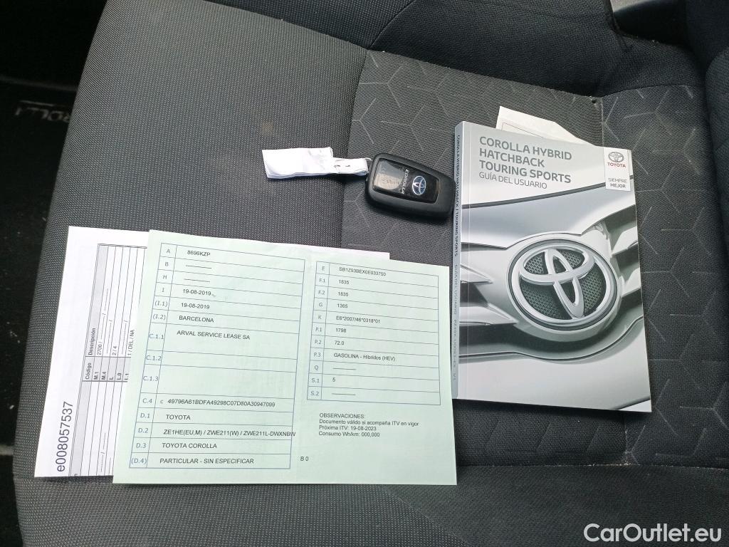  Toyota  Corolla TOYOTA  / 2019 / 5P / familiar 1.8 125H ACTIVE TECH E-CVT TOU SPORT #3