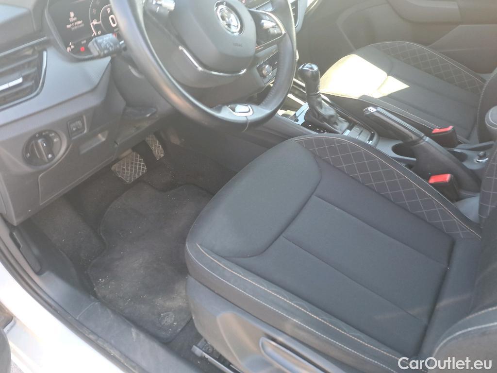  Skoda  KAMIQ SKODA  1.0 TSI 81kW (110CV) DSG Ambition (CX) #6