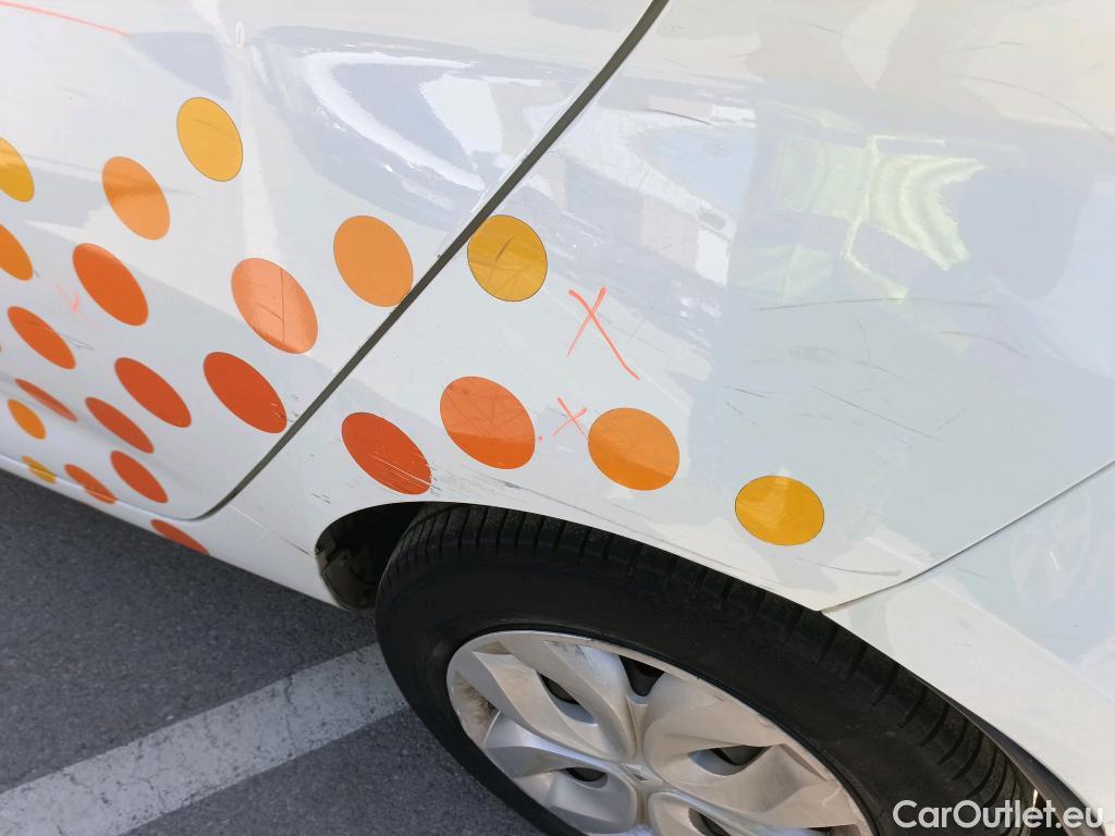  Renault  Zoe RENAULT  / 2013 / 5P / berlina con portón Life 40 R90 (CX) #2