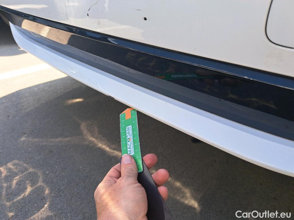  Toyota  Corolla TOYOTA  / 2019 / 5P / familiar 2.0 180H STYLE E-CVT TOURING SPORT #38