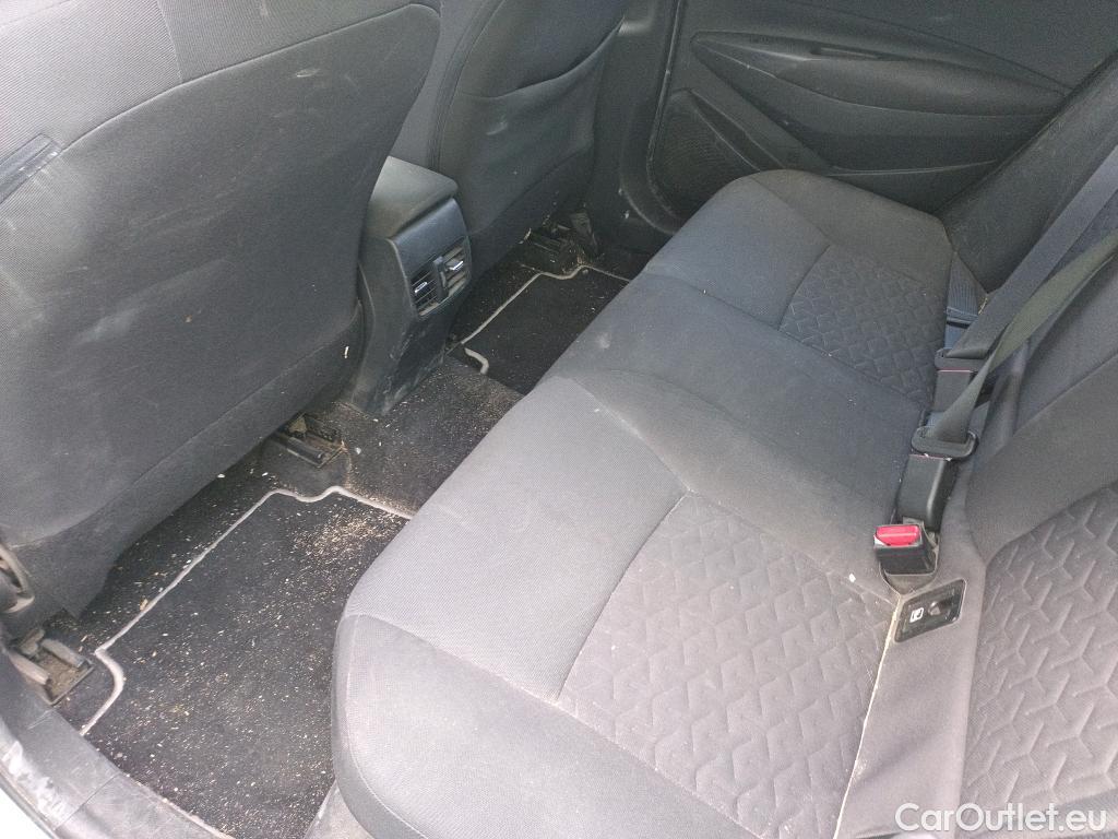  Toyota  Corolla TOYOTA  / 2019 / 5P / familiar 1.8 125H ACTIVE TECH E-CVT TOU SPORT #26