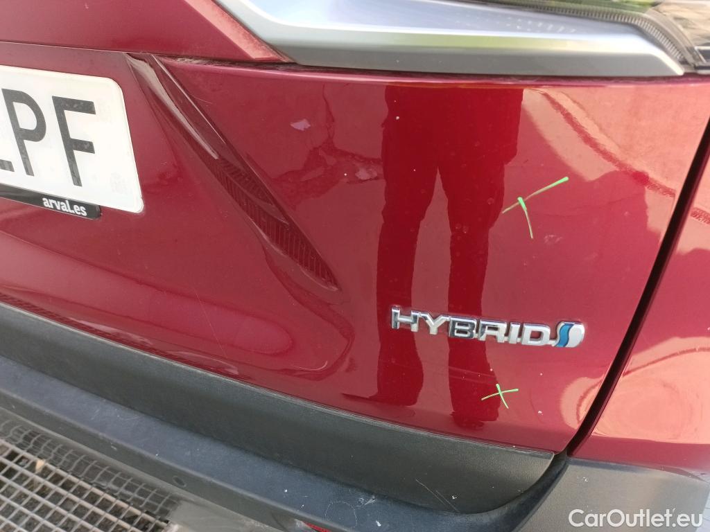  Toyota  RAV4 TOYOTA  / 2018 / 5P / todoterreno 2.5l 220H Advance #3