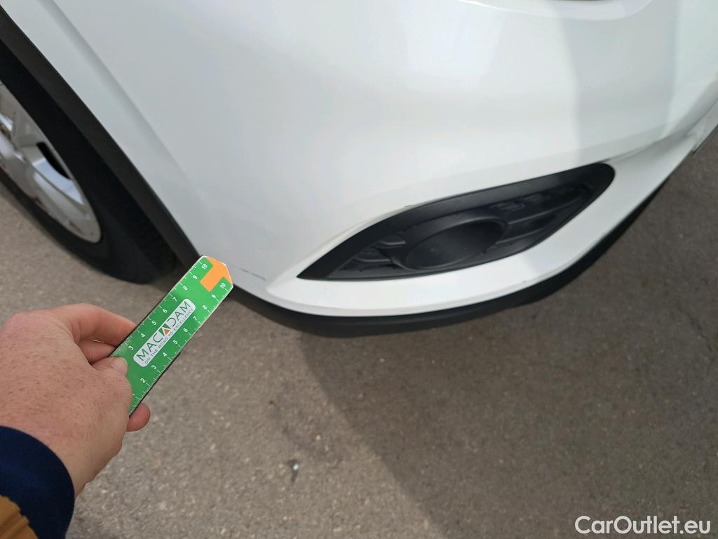  Renault  Kadjar RENAULT  / 2019 / 5P / crossover Business Tce GPF 103kW (140CV) #21