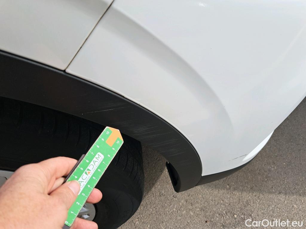  Renault  Kadjar RENAULT  / 2019 / 5P / crossover Business Tce GPF 103kW (140CV) #33