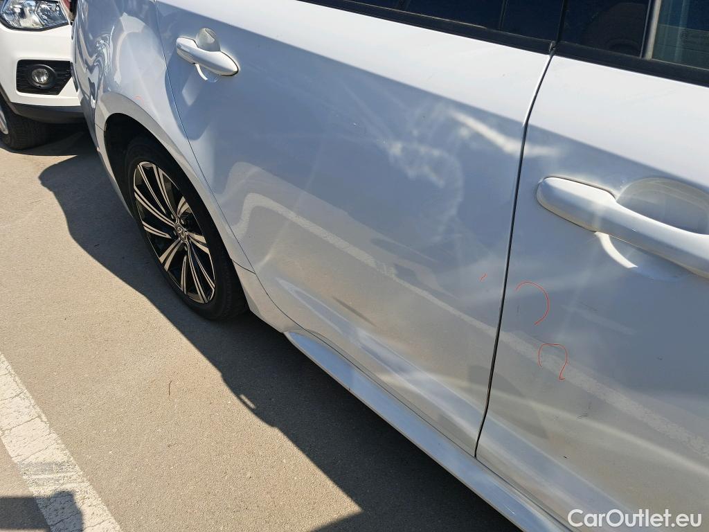  Toyota  Corolla TOYOTA  / 2019 / 5P / familiar 2.0 180H STYLE E-CVT TOURING SPORT #35