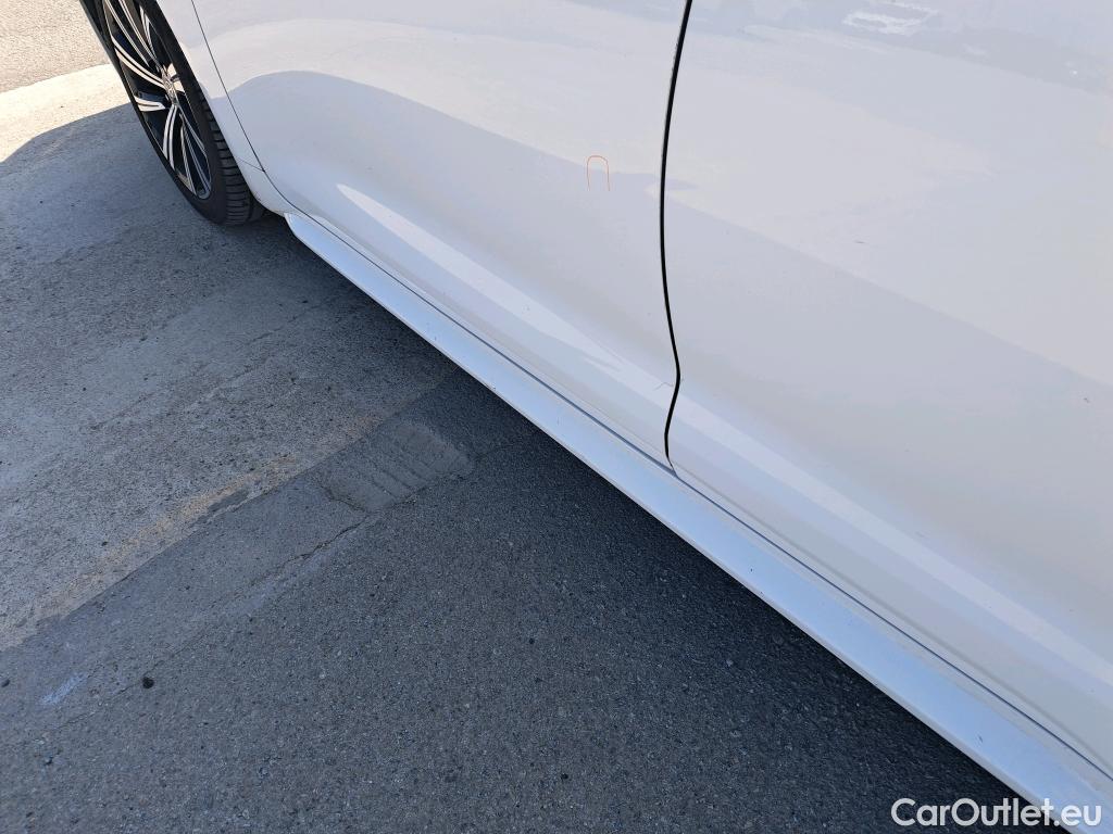  Toyota  Corolla TOYOTA  / 2019 / 5P / familiar 2.0 180H STYLE E-CVT TOURING SPORT #29