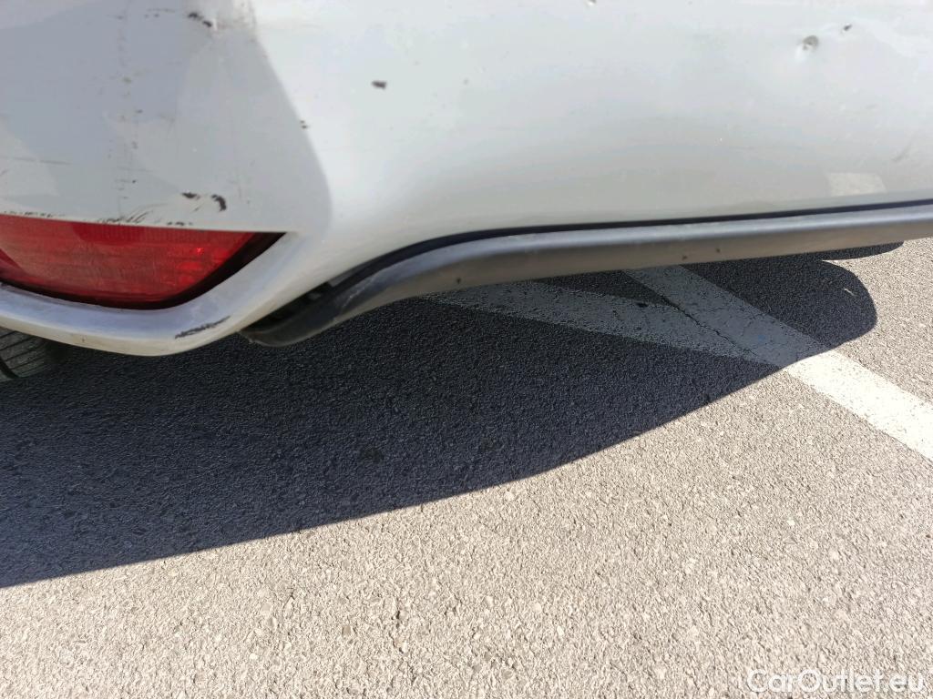  Renault  Zoe RENAULT  / 2013 / 5P / berlina con portón Life 40 R90 (CX) #23