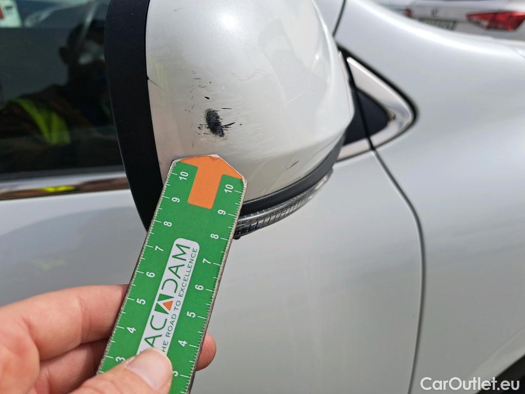  Renault  Kadjar RENAULT  / 2019 / 5P / crossover Business Tce GPF 103kW (140CV) #31