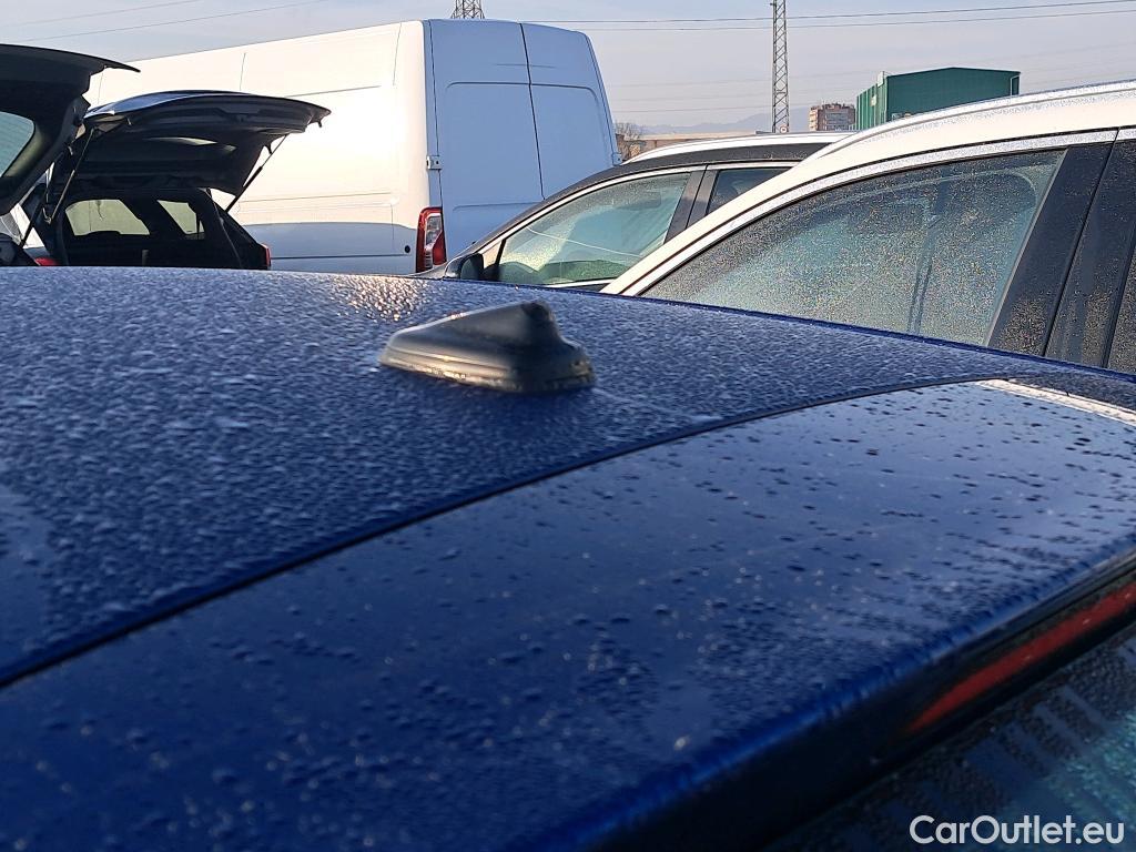  Volkswagen  Polo VOLKSWAGEN  / 2021 / 5P / berlina con portón Life 1.0 TSI 70kW (95CV) #40