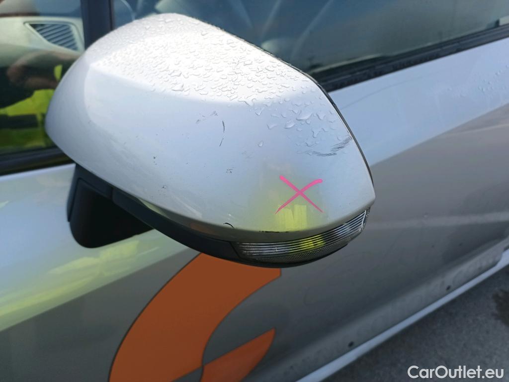  Toyota  Corolla TOYOTA  / 2019 / 5P / familiar 1.8 125H ACTIVE TECH E-CVT TOU SPORT #47