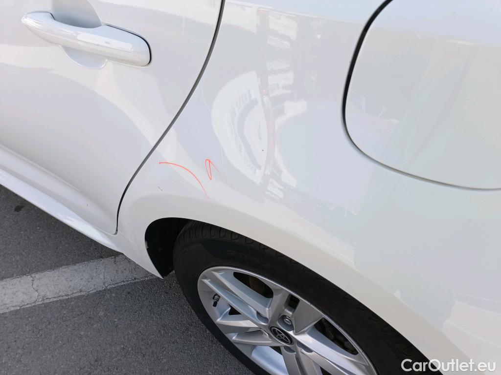  Toyota  Corolla TOYOTA  / 2019 / 5P / familiar 1.8 125H ACTIVE TECH E-CVT TOU SPORT #3