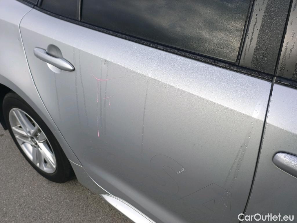  Toyota  Corolla TOYOTA  / 2019 / 5P / familiar 1.8 125H ACTIVE TECH E-CVT TOU SPORT #15