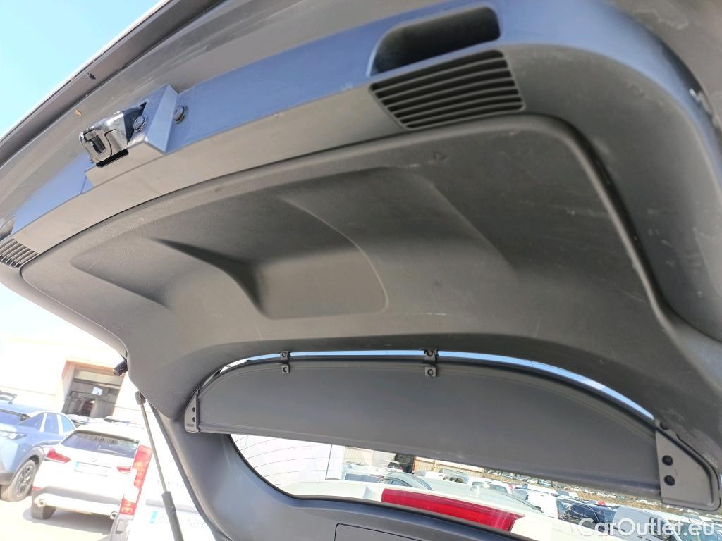  Toyota  Corolla TOYOTA  / 2019 / 5P / familiar 1.8 125H ACTIVE TECH E-CVT TOU SPORT #13