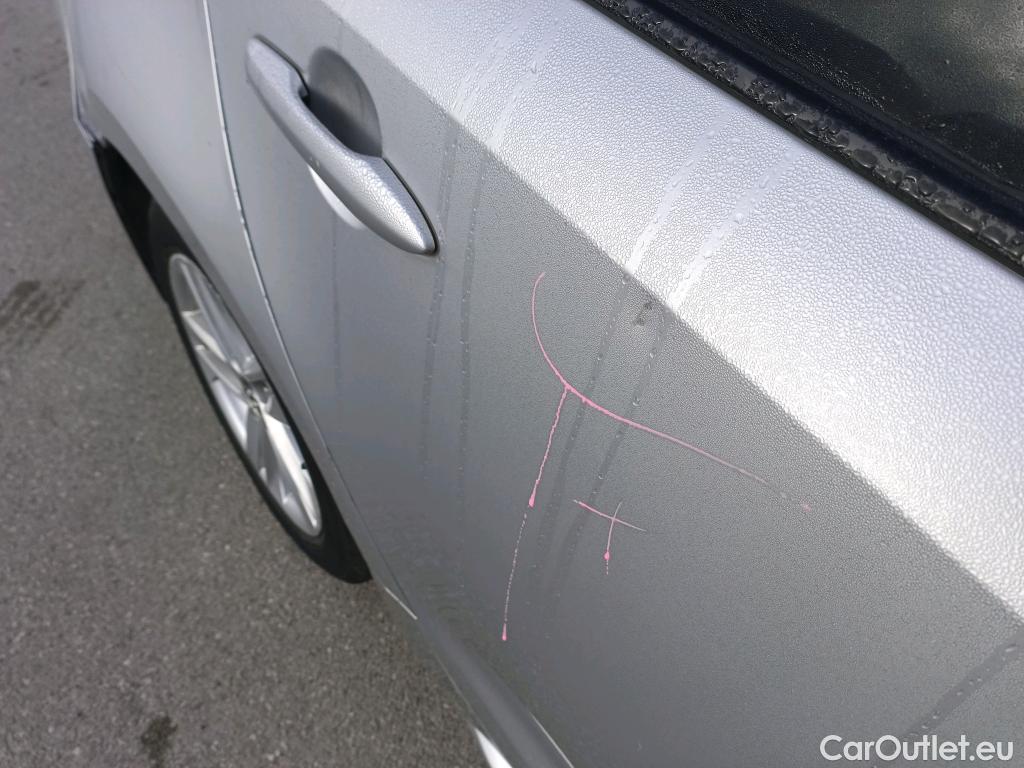  Toyota  Corolla TOYOTA  / 2019 / 5P / familiar 1.8 125H ACTIVE TECH E-CVT TOU SPORT #16