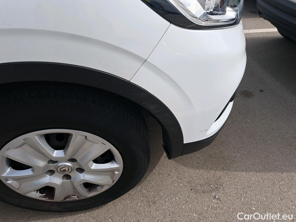  Renault  Kadjar RENAULT  / 2019 / 5P / crossover Business Tce GPF 103kW (140CV) #32