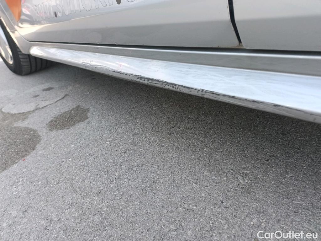  Toyota  Corolla TOYOTA  / 2019 / 5P / familiar 1.8 125H ACTIVE TECH E-CVT TOU SPORT #29