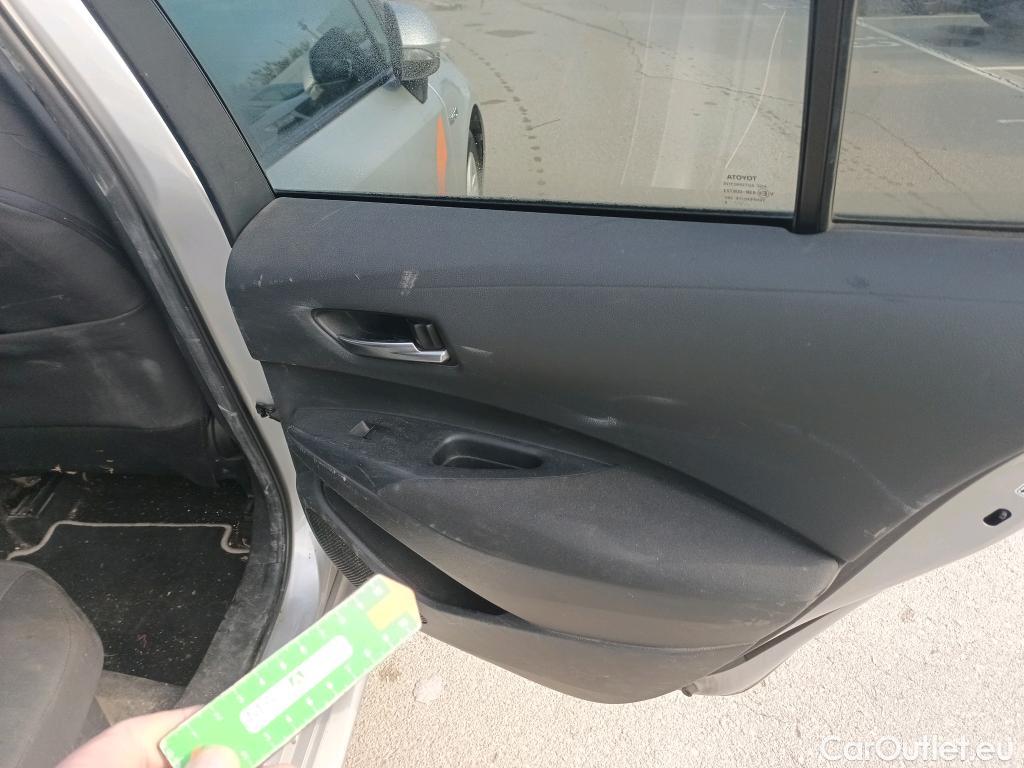  Toyota  Corolla TOYOTA  / 2019 / 5P / familiar 1.8 125H ACTIVE TECH E-CVT TOU SPORT #43