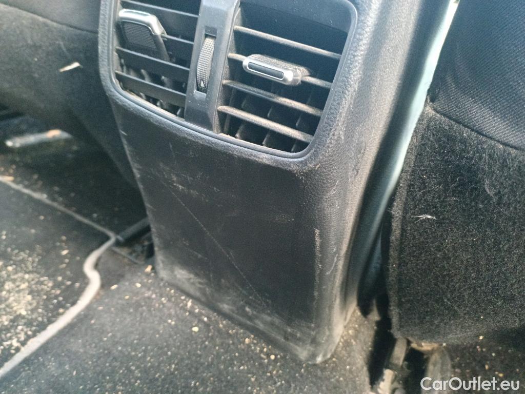  Toyota  Corolla TOYOTA  / 2019 / 5P / familiar 1.8 125H ACTIVE TECH E-CVT TOU SPORT #22