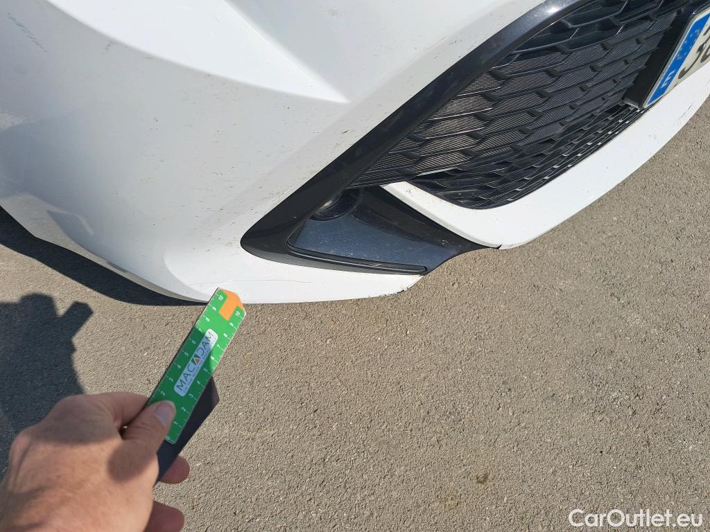  Toyota  Corolla TOYOTA  / 2019 / 5P / familiar 2.0 180H STYLE E-CVT TOURING SPORT #16