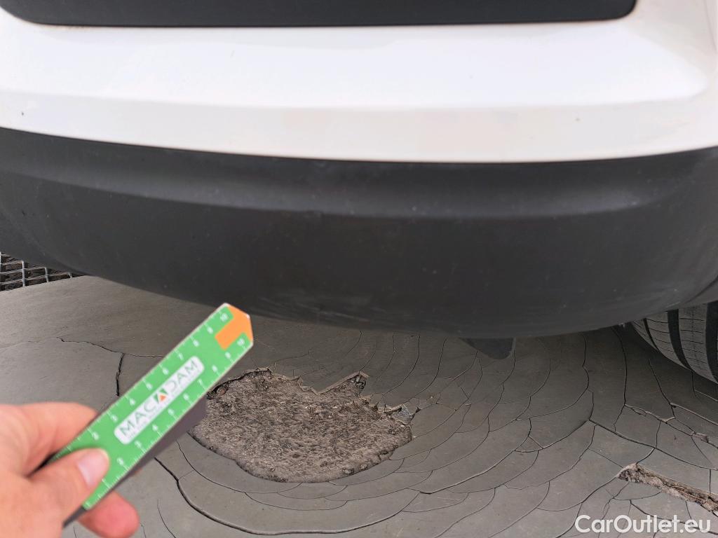  Renault  Kadjar RENAULT  / 2019 / 5P / crossover Business Tce GPF 103kW (140CV) #17