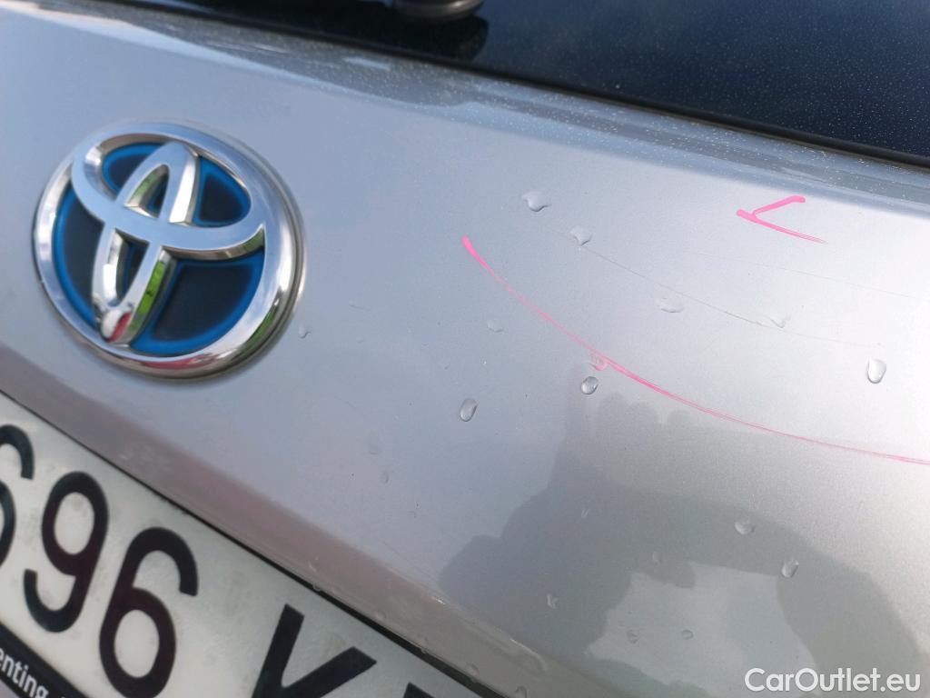  Toyota  Corolla TOYOTA  / 2019 / 5P / familiar 1.8 125H ACTIVE TECH E-CVT TOU SPORT #8