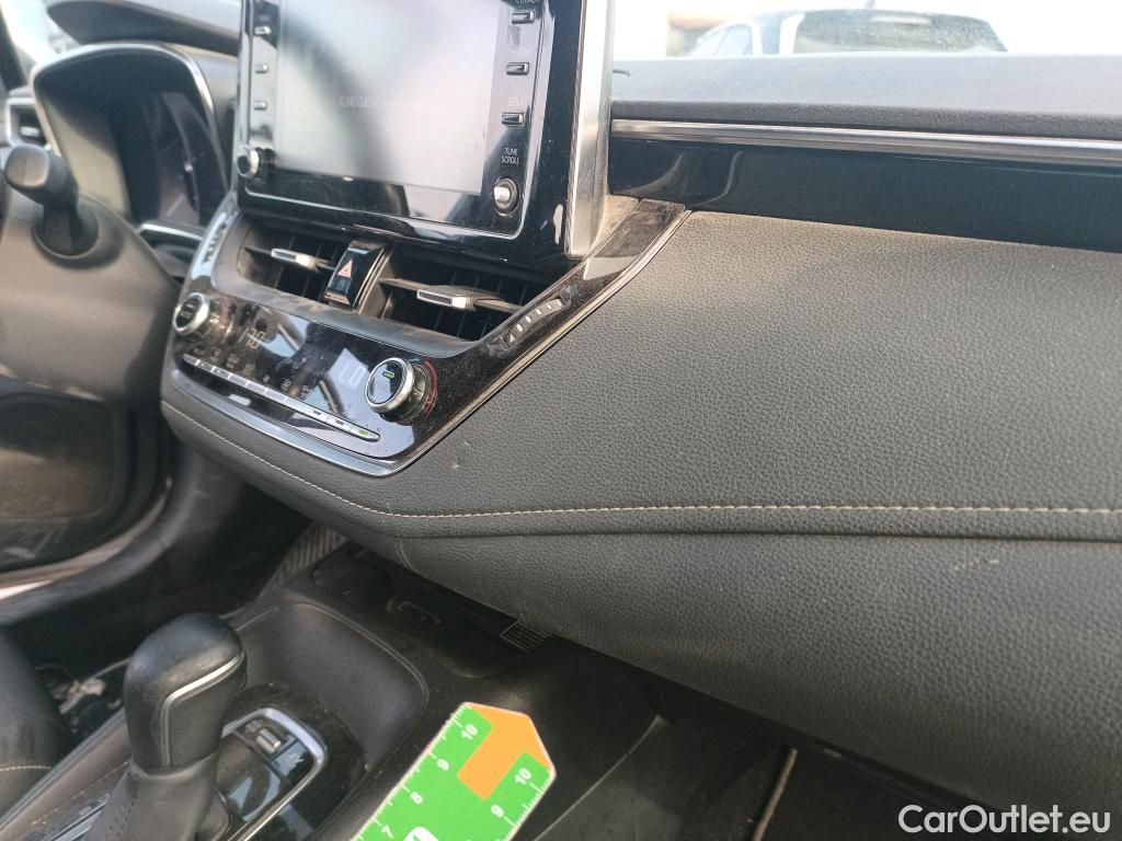  Toyota  Corolla TOYOTA  / 2019 / 5P / familiar 1.8 125H ACTIVE TECH E-CVT TOU SPORT #19